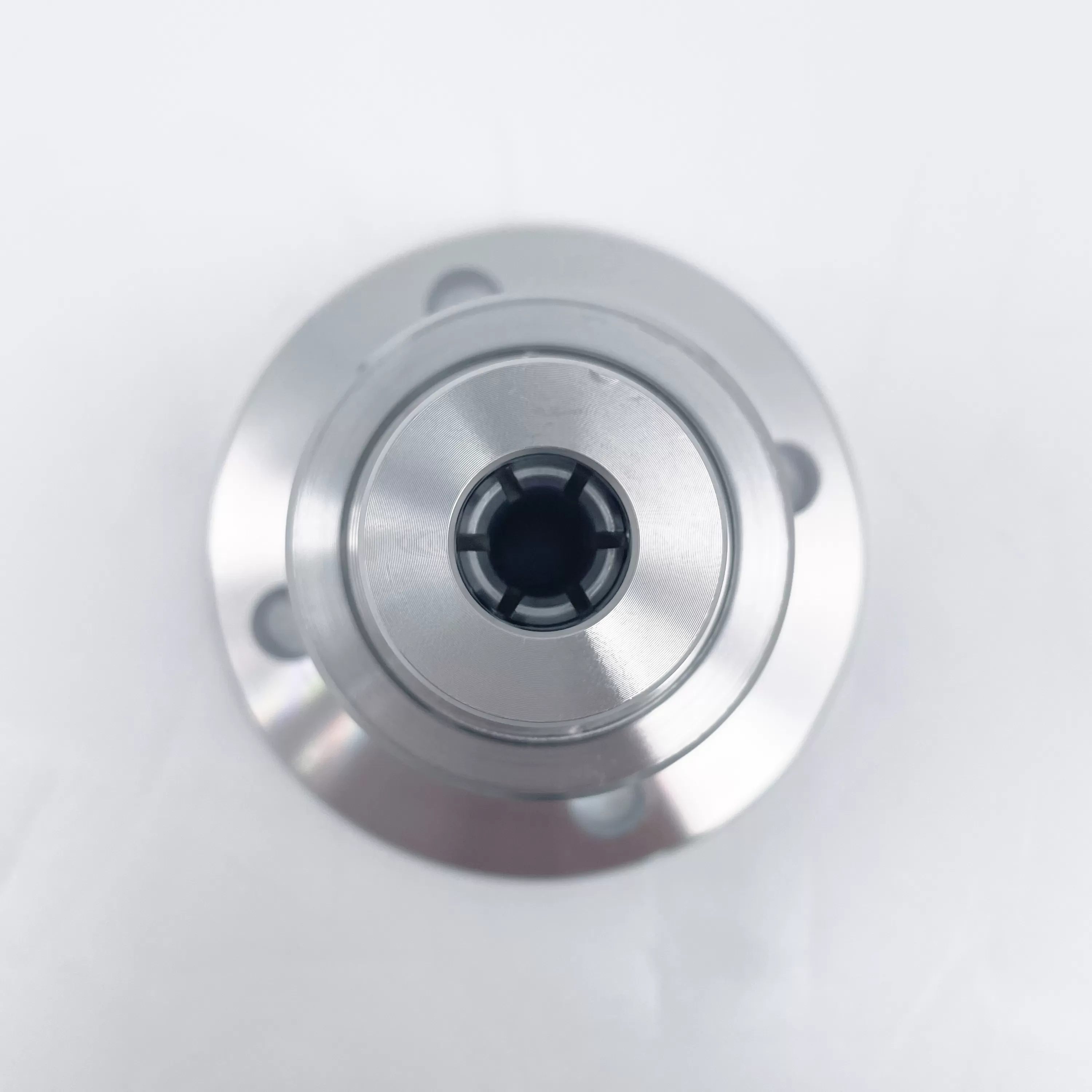 hfb010cn flange mount feedthroughs with hollow shaft1