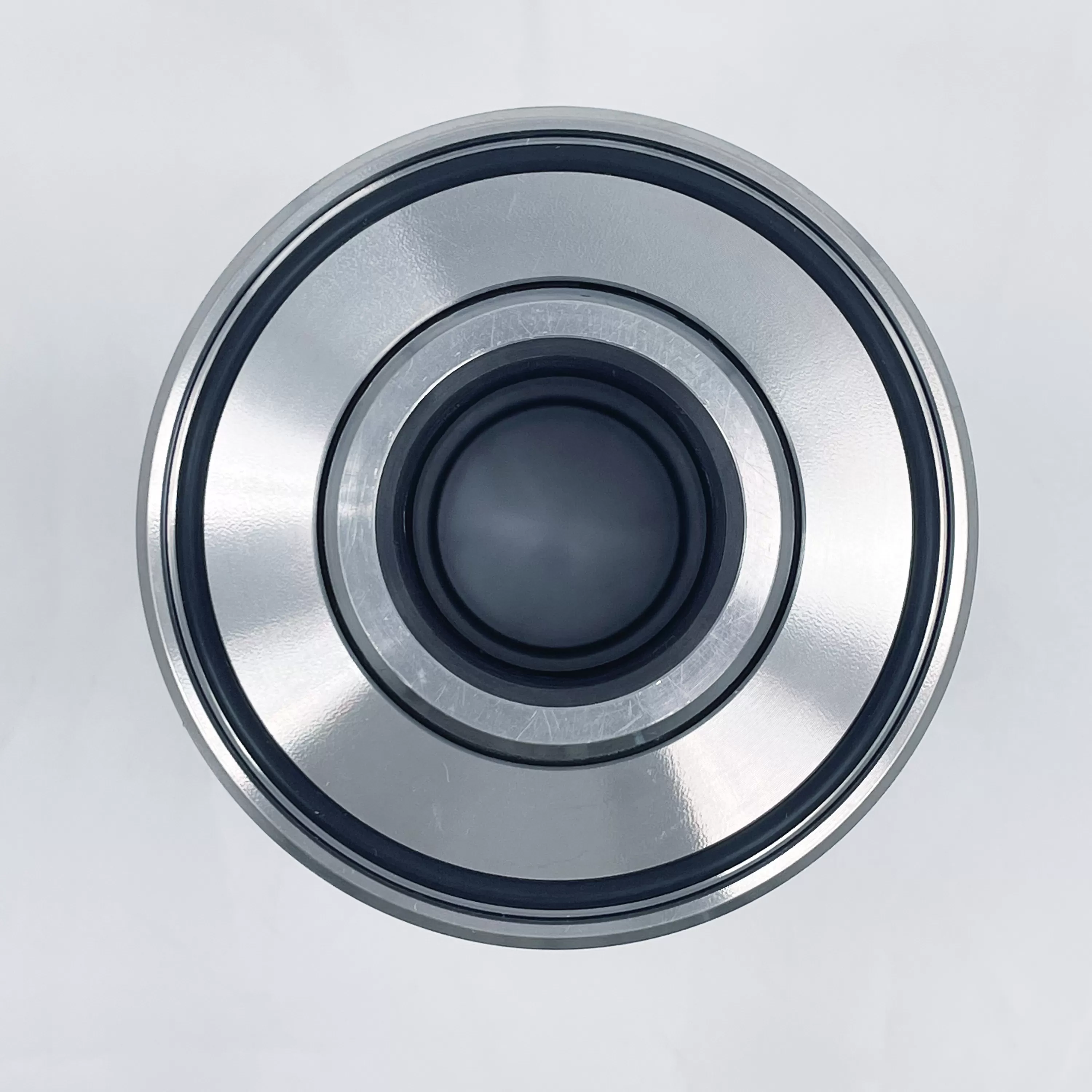 ihtb1000cn compliant mount feedthroughs with hollow shaft1