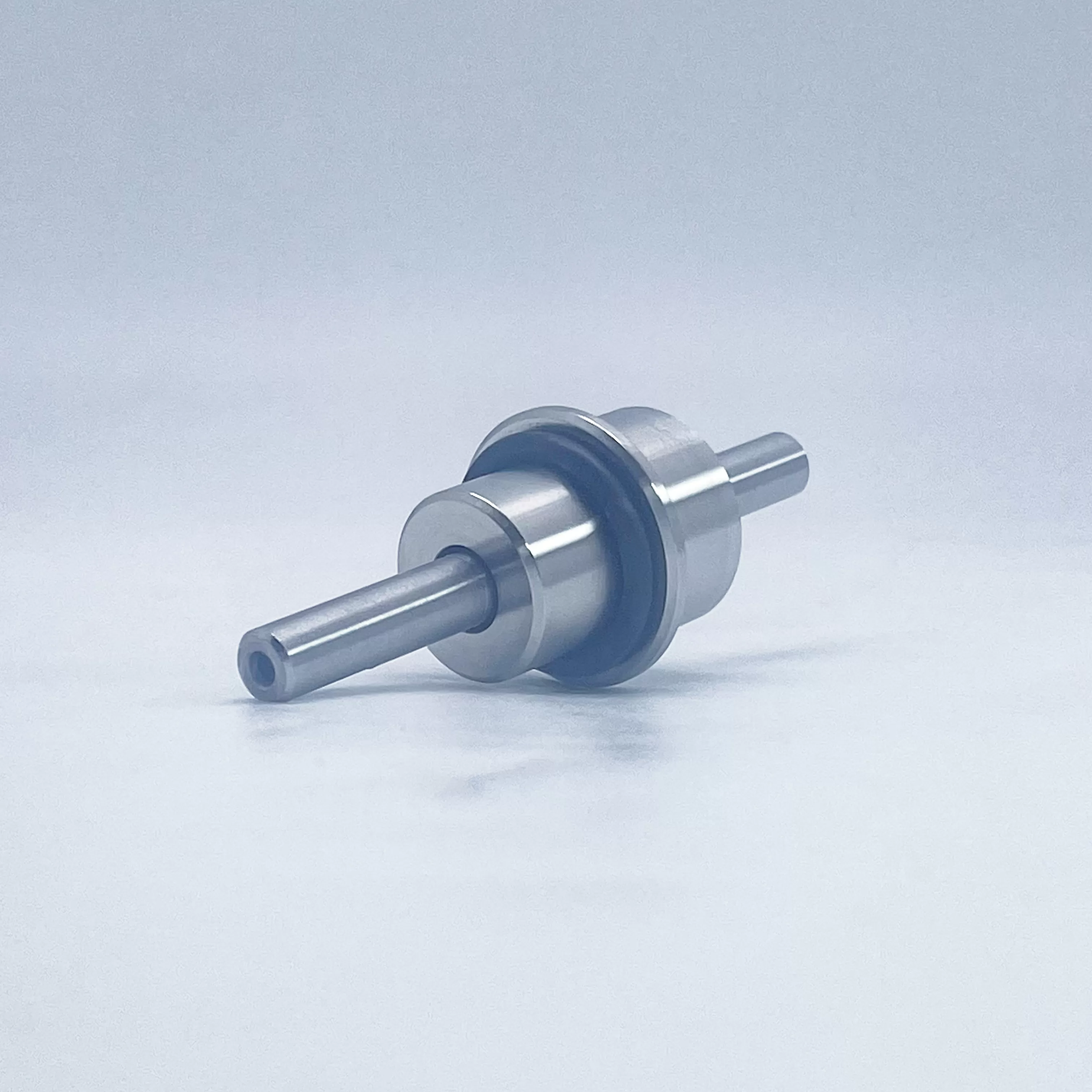 smb006nn mini flange feedthrougths with solid shaft3